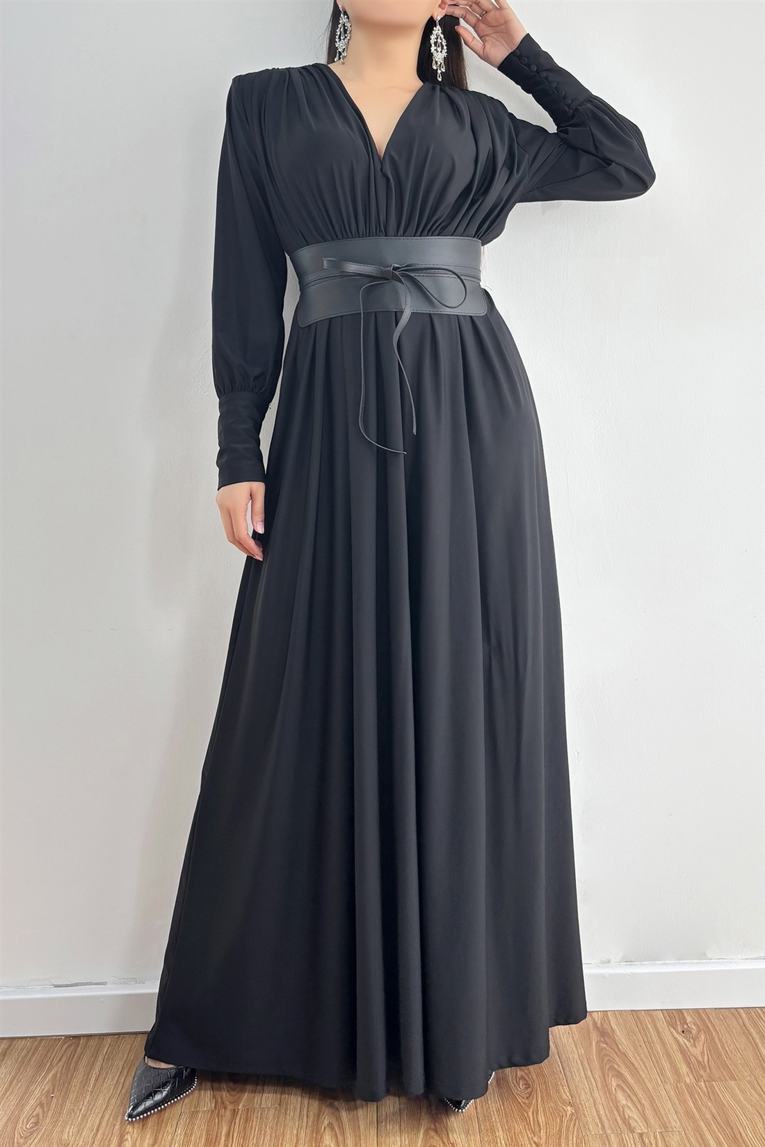 Elegant Belted Maxi Dress