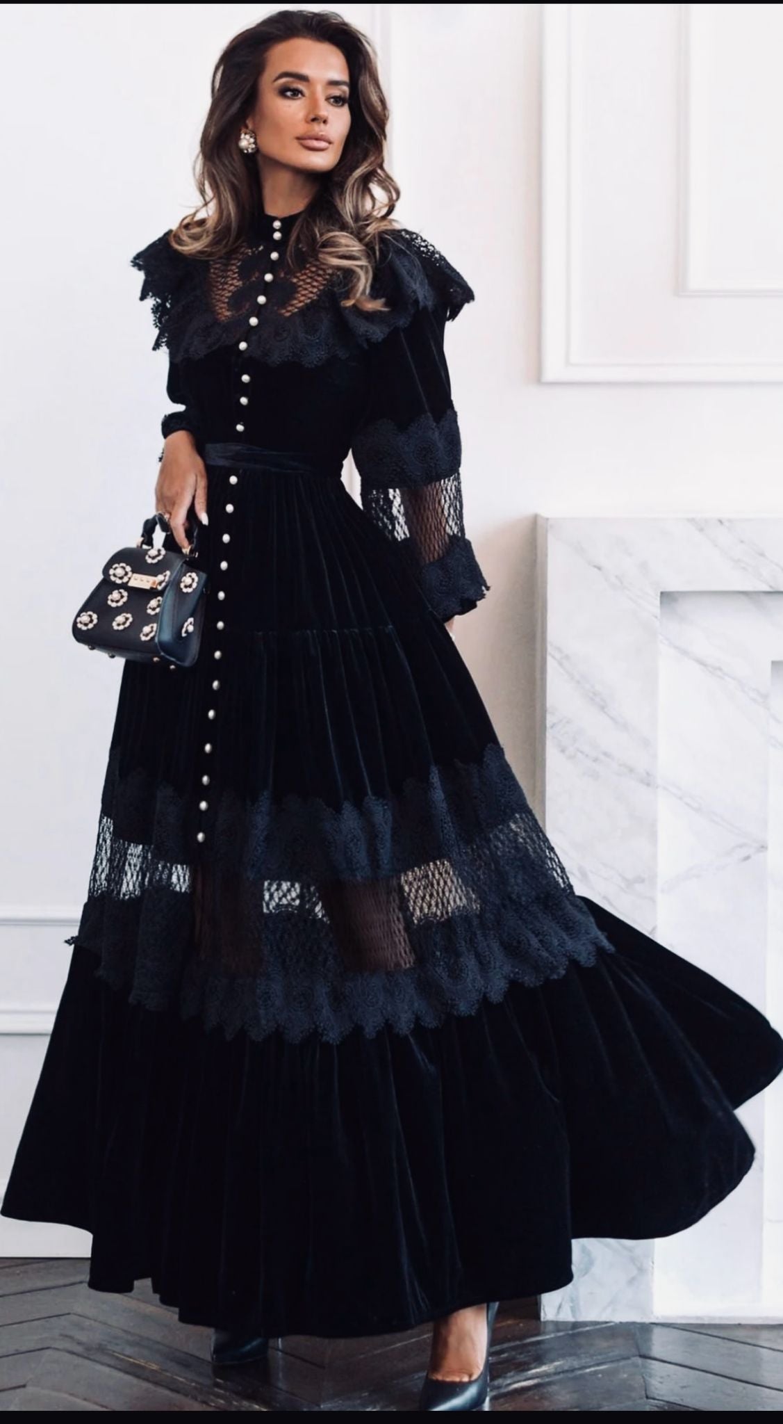 MAXI DRESS BLACK