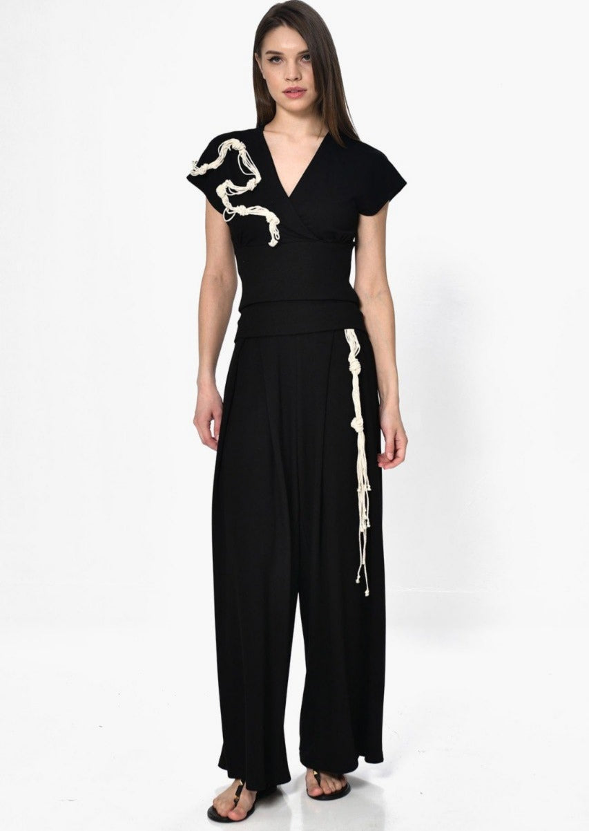Black ivory set