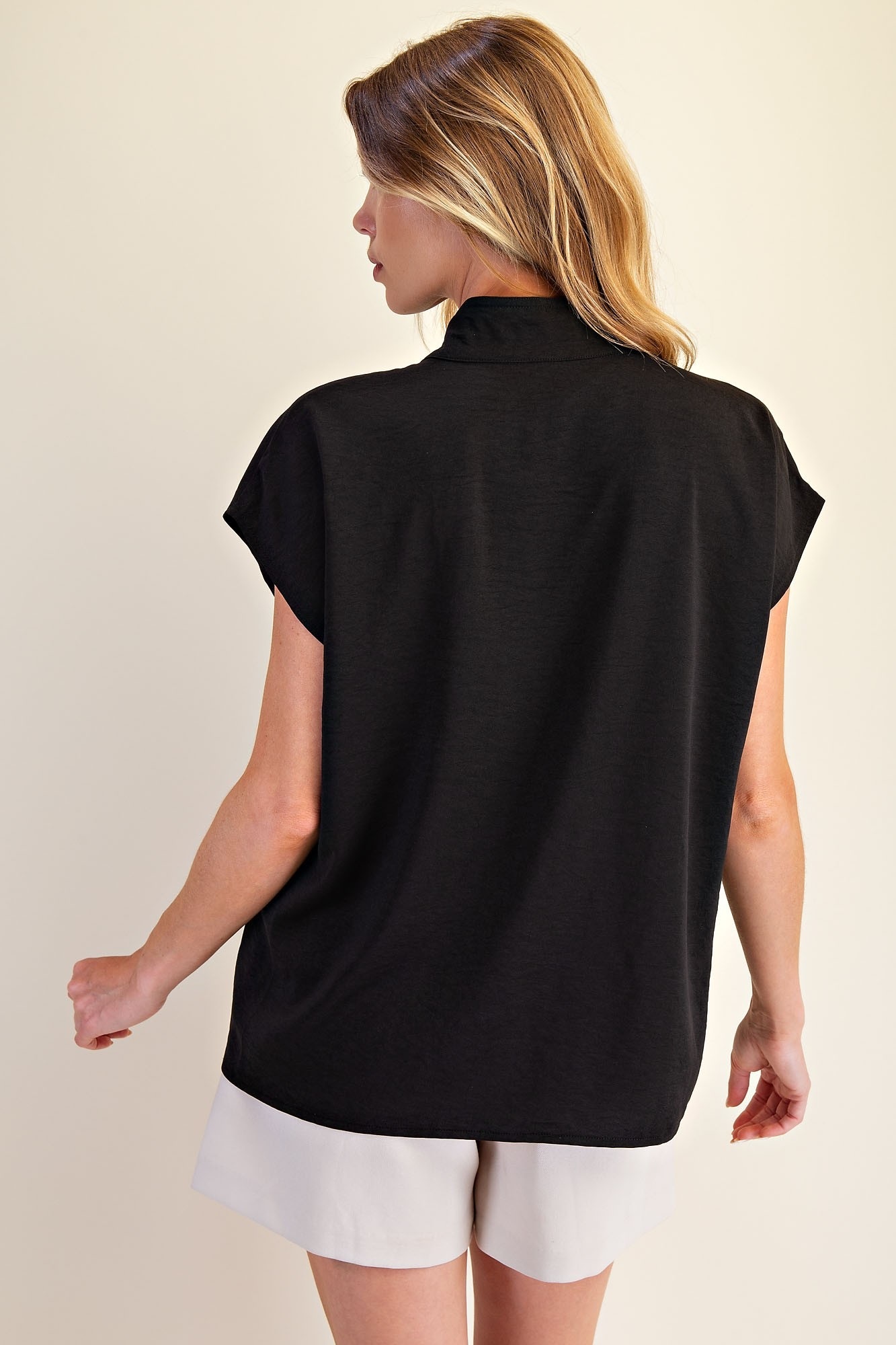 Round Neck Open Neckline Blouse