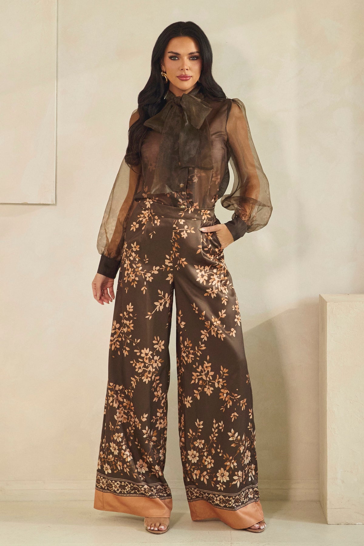 High Neck Dramatic Pissy-bow Tie Blouse & Wide Pant Set