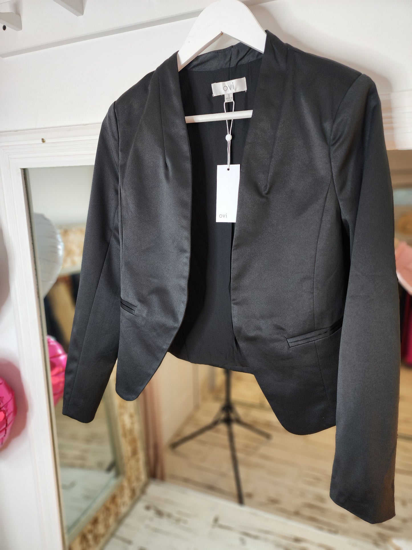 Solid Short Length Blazer