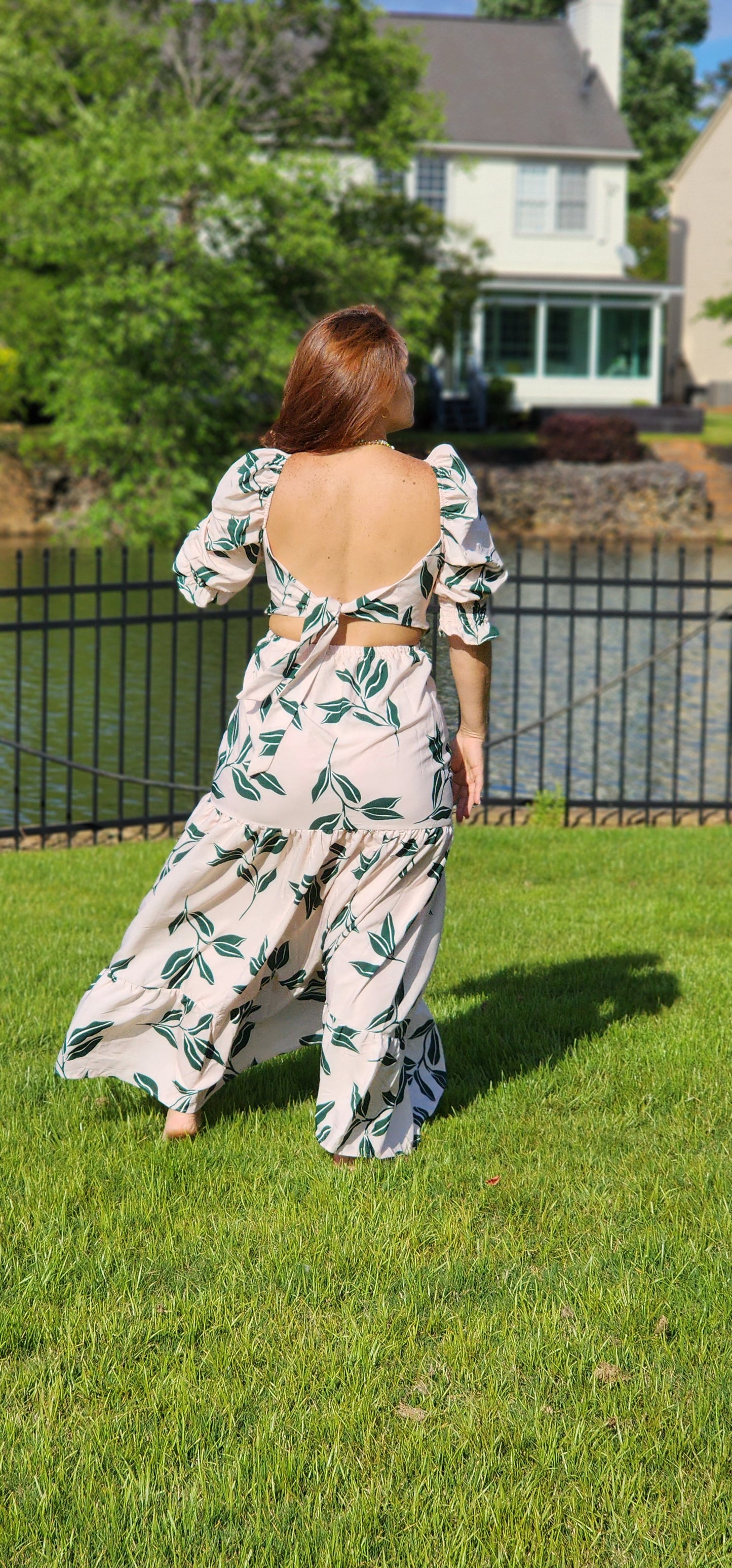 DRESS