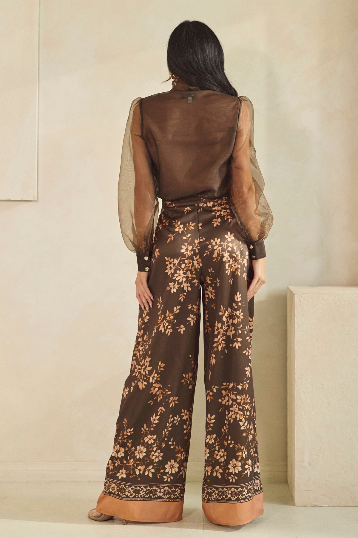 High Neck Dramatic Pissy-bow Tie Blouse & Wide Pant Set