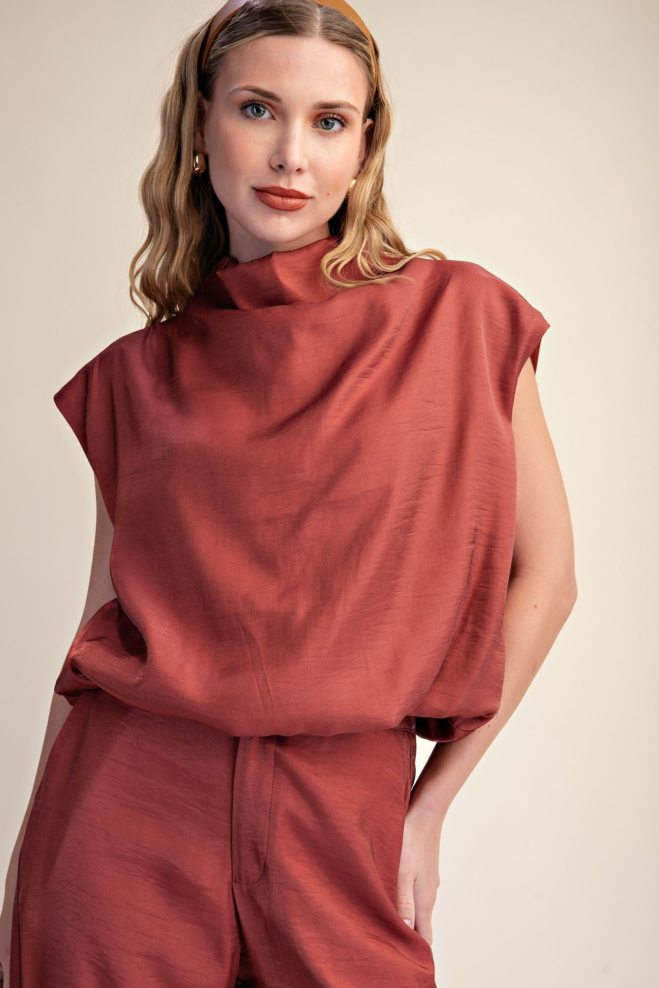 Mock Neck Balloon Top and High Waisted Flowy Pants