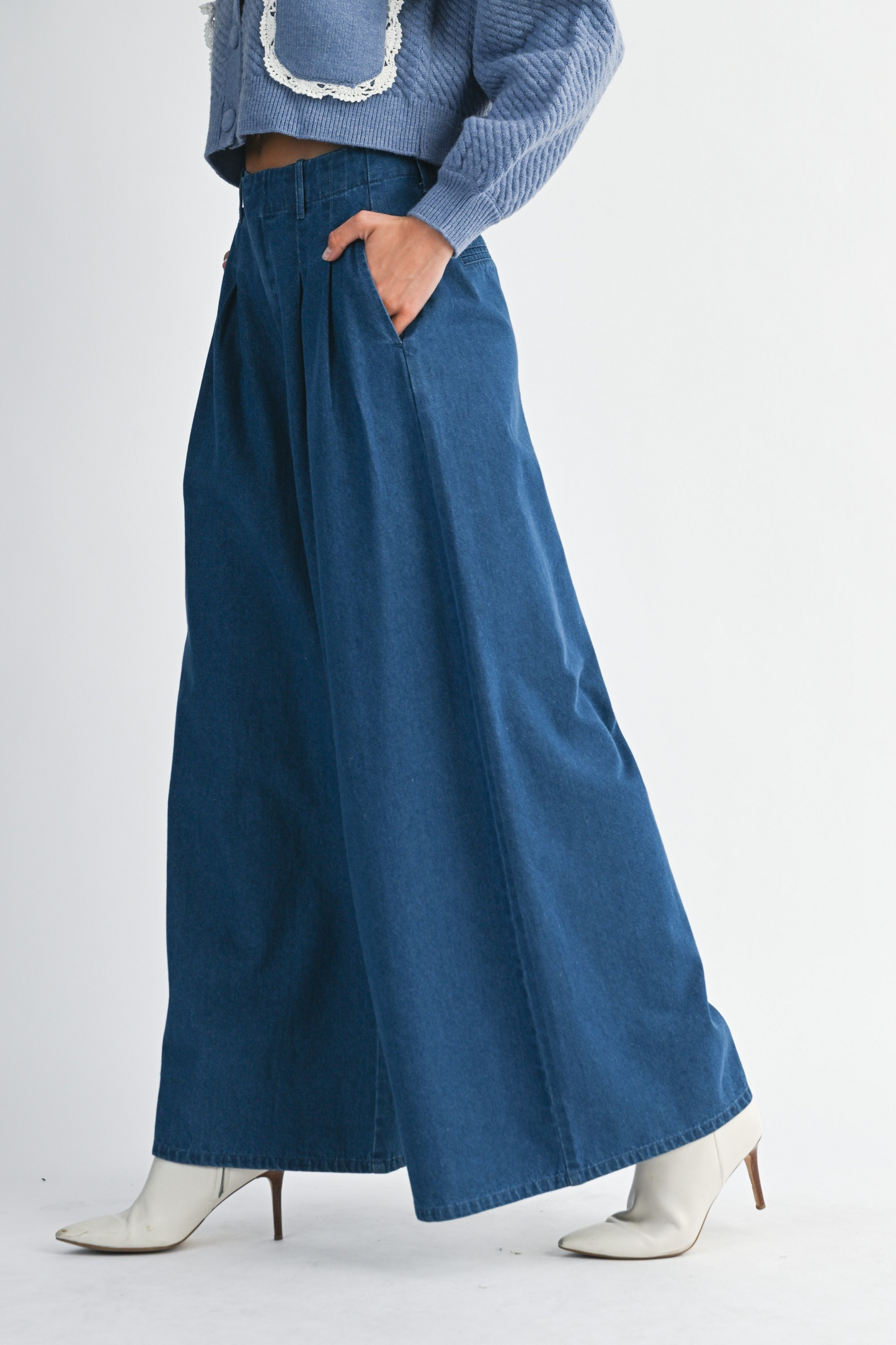Pleated Detail Wide Leg Denim Pants