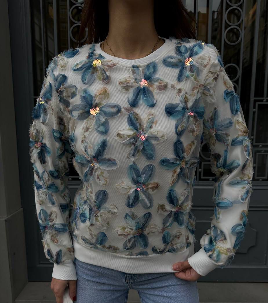 Sweater Springflowers