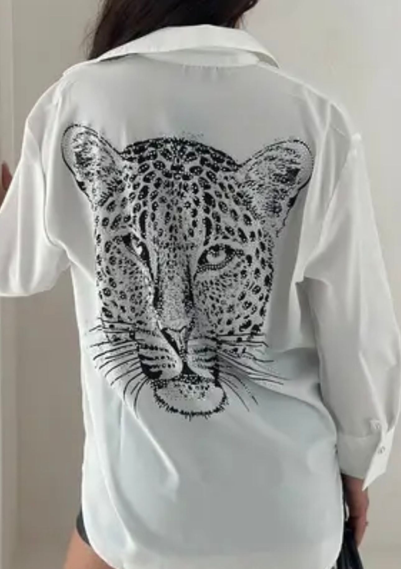 LEOPARD WHITE SHIRT
