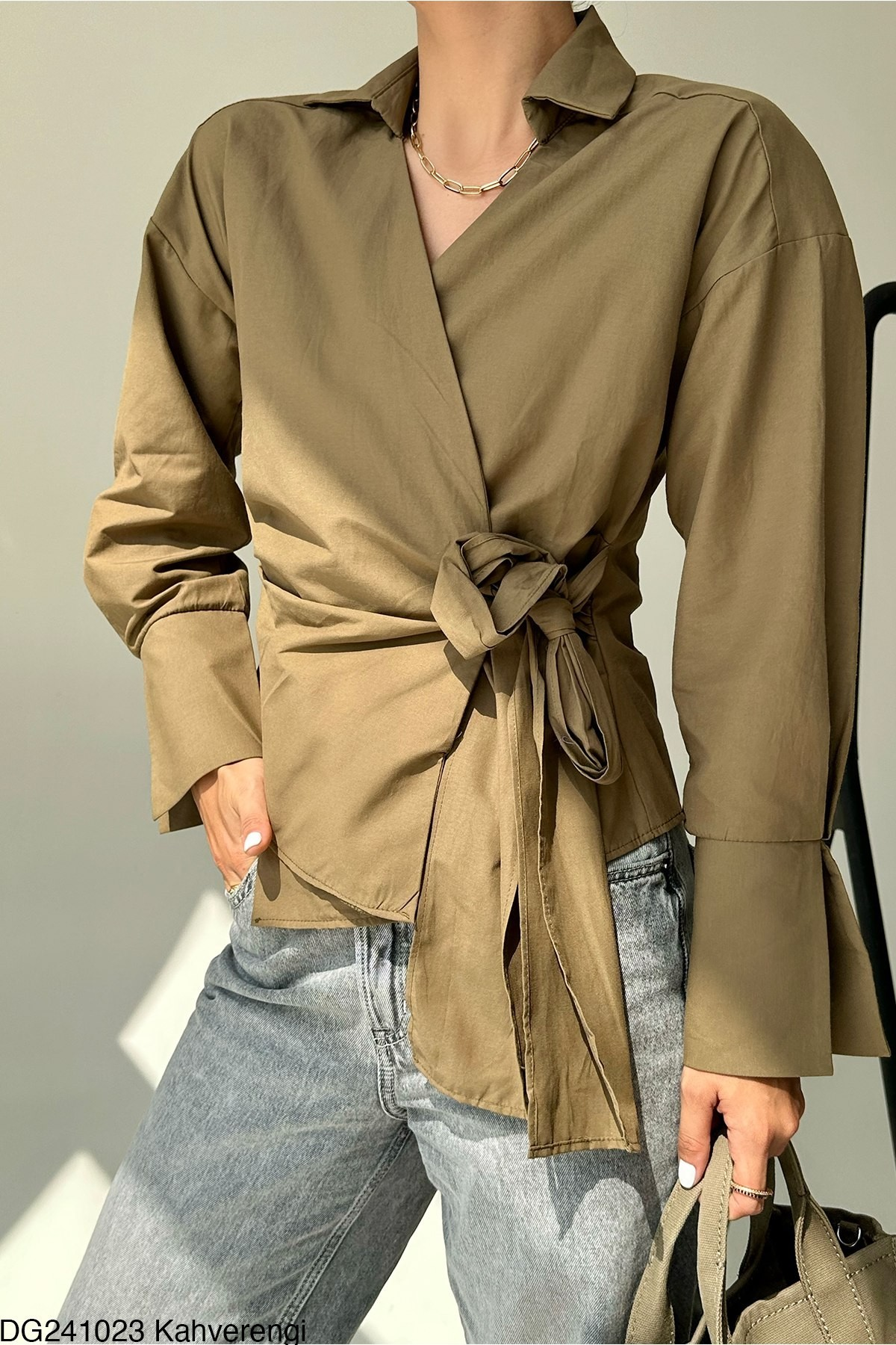 Dress Shirt Wrap Design With Bow Tie