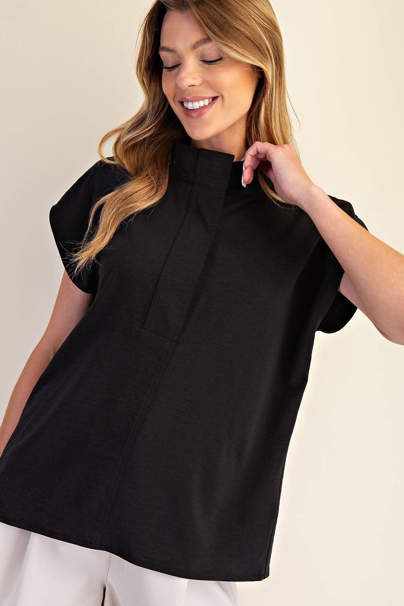 Round Neck Open Neckline Blouse