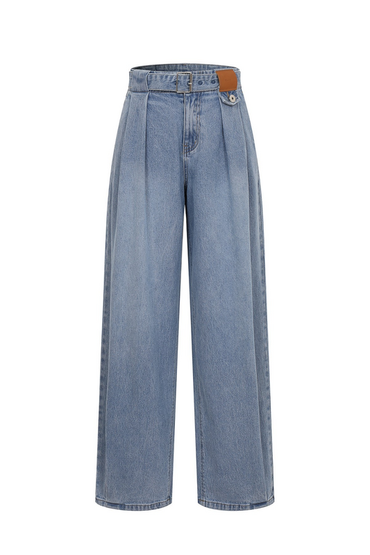 Leonie Pleated Loose Fit Jeans With Belt